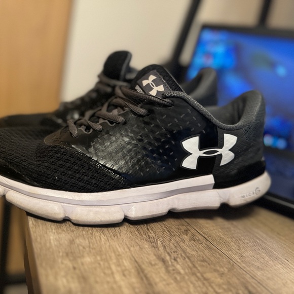 Women’s sneakers - Picture 3 of 3